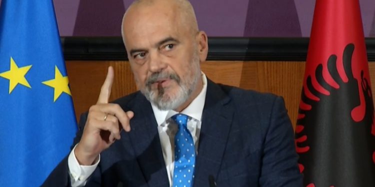 Situata e tensionuar në veri të Kosovës, reagon për herë të parë Rama: Duhet…