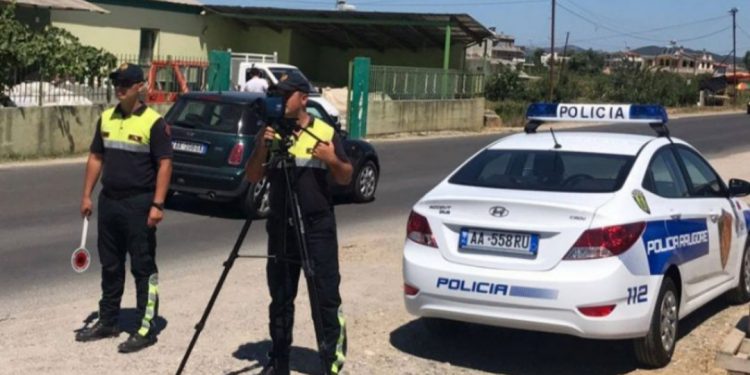 Lehtësi në Kodin Rrugor/ “Të rritet shpejtësia në autostrada, parkingje falas dhe të hiqet…