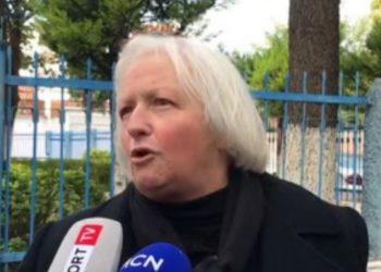 E moshura nga Elbasani në protestë: Jam gati ta vras Edi Ramën, hallall i kam 30 vite burg…