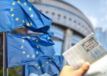 Lajm i shumëpritur për Kosovën! Bashkimi Europian pranon heqjen e vizave, vendimi…