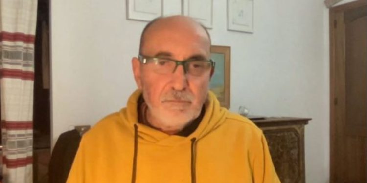 Fatos Lubonja i dëshpëruar: Rama nuk rrëzohet me protesta paqësore, unë votën ia jap qenit…