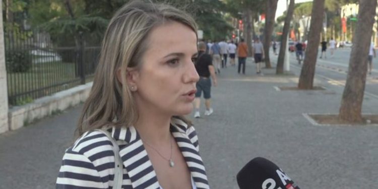 Rudina Hajdari pas protestës: Rama ka humbur popullaritetin, mori mesazhin që…