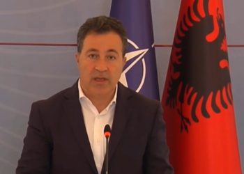 Situata e fundit/ Reagon ministri Peleshi zbulon lajmin e mirë: Ja çfarë po ndodh ne veri…