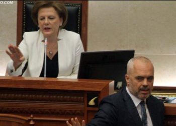 A komunikon me Edi Ramën? Pas largimit nga politika, “zbërthehet” Valentina Leskaj…