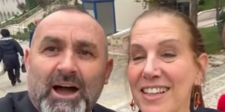 “Ejani të gjithë këtu, të gjithë”/ Ulsi Manja dhe ministrja kanë një kërkesë për Shqiptarët…