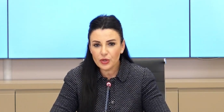 Lajm i mirë nga KESH/ Energjia, Balluku: Shirat kanë përmirësuar situatën, niveli i ujit shkon…