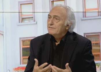 Frrok Çupi tregon arsyen pse Grida Duma dhe Alfred Rushaj dhanë dorëheqje nga politika…