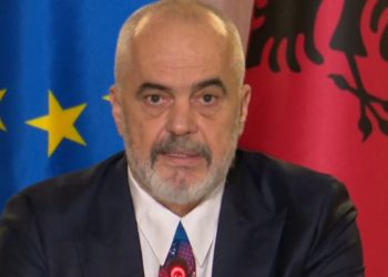 Ka ndonjë lekë nga BE apo vetëm foto? Rama i kthen përgjigje qytetarit: Lajm i mirë është që…