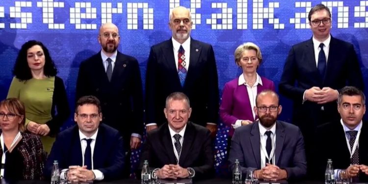 Lajm fantastik për Shqiptarët/ Firmoset marrëveshja e parë në Samitin e BE, do të ulen….