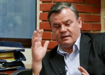 Gazetari lëshon paralajmëtimin e fortë: Ai grusht ndaj Berishës nuk do kalojë pa u…