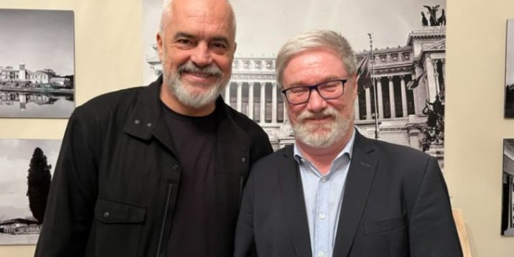 Rama merr në Shqipëri ekspertin e Merkel, Kryeministri i jep “postin” e veçantë…