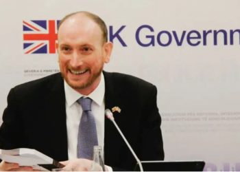 Ambasadori britanik në Shqipëri: Ne kemi nevojë në Angli për punëtorë, por jo…