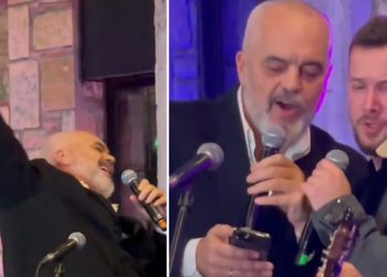 VIDEO/ “Bella ciao”, siç nuk e kemi parë kurrë, me mikrofon në duar Rama ja merr këngës…
