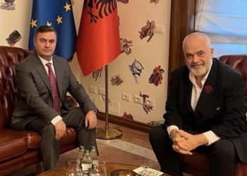 Edi Rama pret në zyrë Helidon Bendon, pas dorëheqjes: Do jetë këshilltari im për….