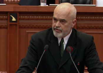 Akuzat e deputetit të PD/ Rama: Jam në dilemë kur iu dëgjoj, ju a jeni idiot apo bëni vetë?