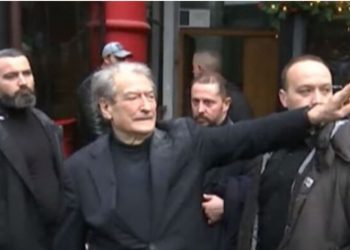 1 ditë para Samitit të BE-së/ Berisha paralajmëron liderët europianë: Kujdes kur t’i…