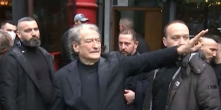 1 ditë para Samitit të BE-së/ Berisha paralajmëron liderët europianë: Kujdes kur t’i…