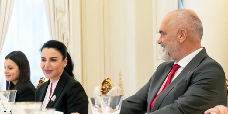 Balluku zbulon lajmin/ Në krah të Ramës, merret vendimi: Në Shqipëri së shpejti do të hapet…