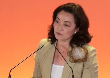 “Gjithnjë përpara, gjithnjë bashkë”, Yuri Kim editorial për Shqipërinë: Po i afrohet fundi…