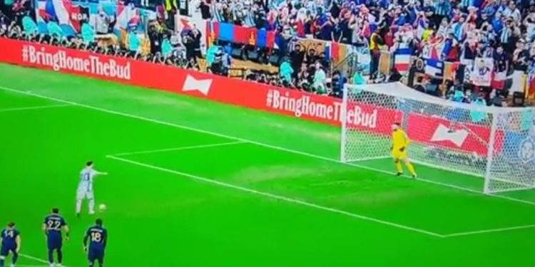 VIDEO/ Argjentina fiton penallti përballë Francës, shikoni çfarë bën Leo Messi…