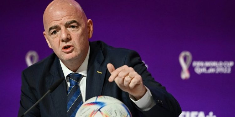 Ndryshim i madh/ FIFA dëshiron REVOLUCIONIN, Kupa e Botës nuk do të luhet më çdo 4 vjet