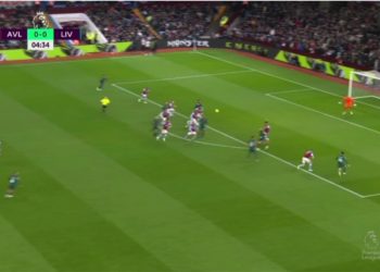 VIDEO/ SALAAAAAAH realizon gol të bukur pas asistimit fenomenal nga Robertson…