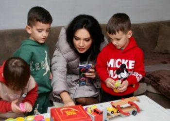 Spiropali vizitë në dy familje në Shkodër, Rama: Ofrojmë ndihmë për…