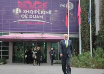 Ikje e bujshme nga Partia e Lirisë? Deputeti i njohur shkodran i bashkohet PS