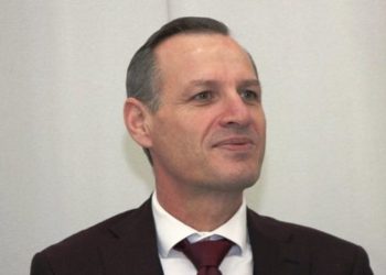 INTERVISTA: Agron Çela reagon pas largimit nga partia e Ilir Metës, zbulon se…