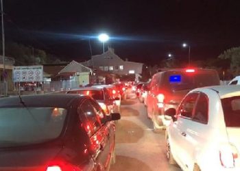 Radhët e gjata në dogana për festat e fundvitit, flet Ambasadorja e Greqisë: Do ta…