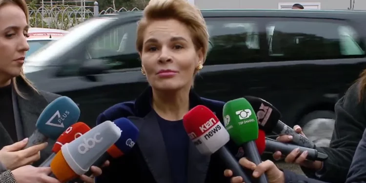 Nuk merr pjesë në protestën e Berishës ditën e Samitit të BE-së/ Monika zbulon arsyen…