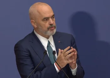 Tensionet me Serbinë/ Kë mbështet Rama? Kryeministri jep deklaratën epike: Ne jemi…