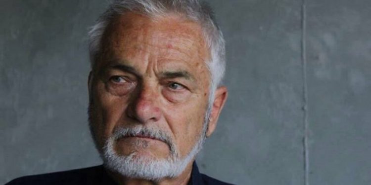 Një jetë e tërë profesionale në artin shqiptar, Viktor Zhusti feston ditëlindjen, ja sa vjeç mbushi…