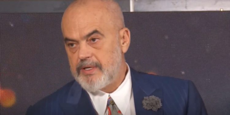 “Është përmirësuar”/ Kryeministri Rama e zbulon: 220 ndërhyrje në territor nga…