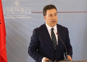 Tërmeti i fortë goditi vendin, në mesnatë reagon urgjent Ministri: Të gjithë…