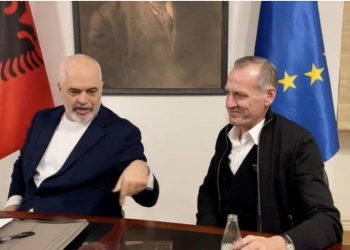 Rama mbledh Grupin Parlamentar, prezanton Agron Çelën me deputetët socialistë…