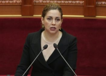 Gjykata Kushtetuese merr vendimin për mandatin e Olta Xhaçkës, “rrëzon” Berishën dhe…