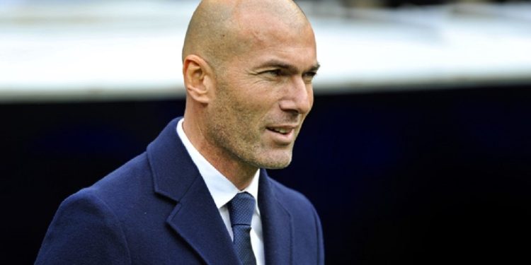 Tifozët e Juventusit kërkojnë Zinedine Zidane
