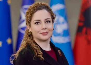 Ditë historike/ Ministrja Xhaçka njofton vendimin e Shqipërisë: Pas 30 vitesh, hapim…