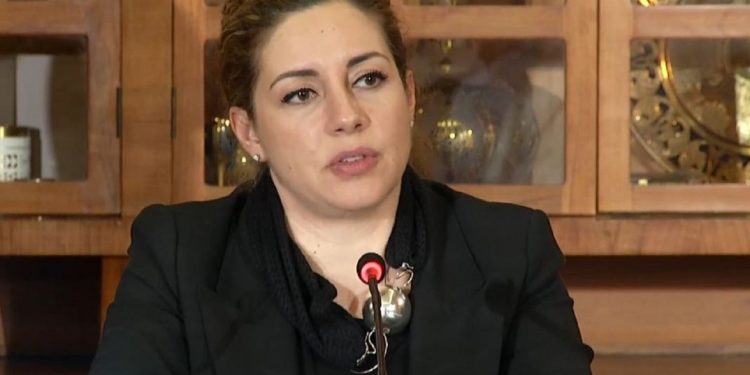 Rrëzimi i helikopterit/ Reagon urgjent Ministrja Xhaçka: Ngushëllimet tona të përzemërta për…