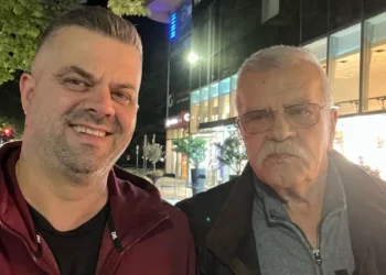 “Njerëz dhe Fate, sfida e jetës sime”, Arben Derhemi zbulon aktorët e serialit me 15 seri të reja…