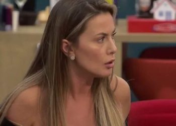“Do ia kisha rrasur me shishe kokës”/ Plas në “Big Brother”, Olta Gixhari revoltohet keq me…
