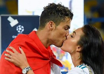 Ronaldo dhe Georgina thyejnë ligjin në Arabinë Saudite, i shpëtojnë…