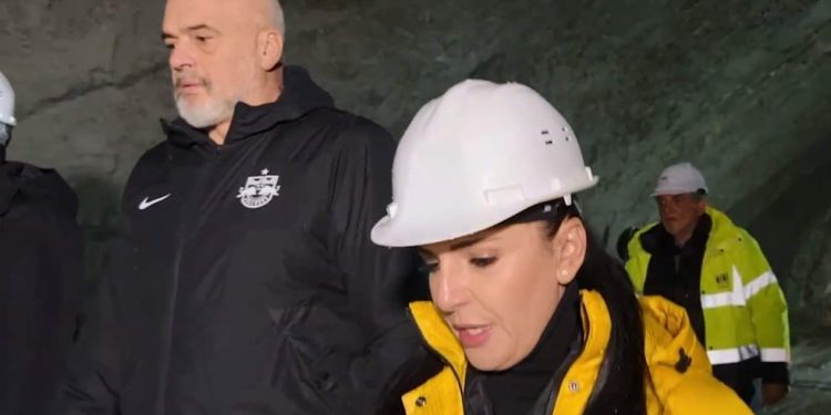 Balluku jep lajmin e bukur/ “Dritë në fund të tunelit”, ja kur do hapet aksi i ri kombëtar…