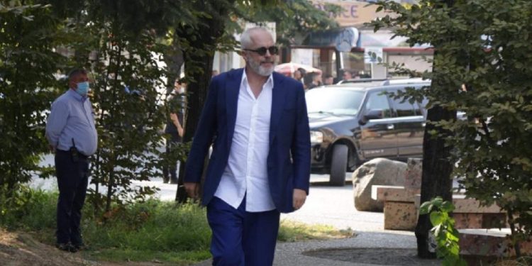 “Ethet” e zgjedhjeve/ Rama kryen lëvizjen e bujshme në PS, ç’do ndodhë sot në mesditë…