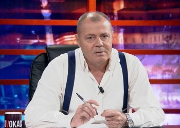 Nano: Pjesëmarrje e dobët? Edhe 2-3 mijë mbështetës Berisha i ka shumë! Është turp që…