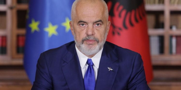 “Ambicie për Shqipërinë e 2030″/ Rama mesazh të rinjve: Ja ndryshimi që e pret vendin…