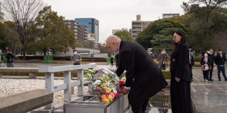 “As nuk mund të imagjinohet”/ Rama nga Japonia bën gjestin e bukur në krah të Lindës, vendos…