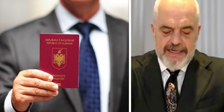 LAJM I MADH! Dy shtetet e fuqishme heqin vizat për Shqiptaret, vendimi bëhet zyrtar…