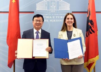 Shqipëria firmosin 2 marrëveshje të rëndësishme me këtë shtet të madh!